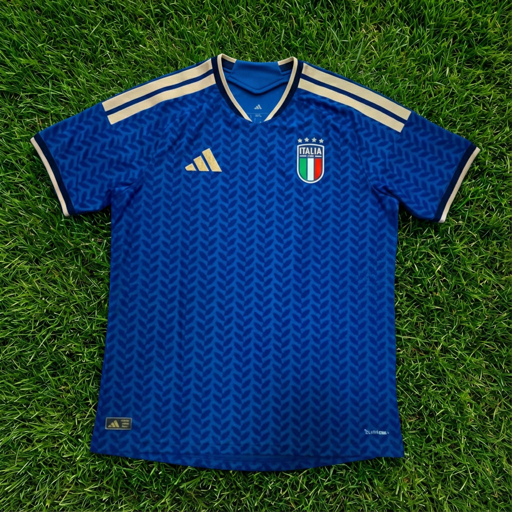 Italy 2025/26 Home Shirt
