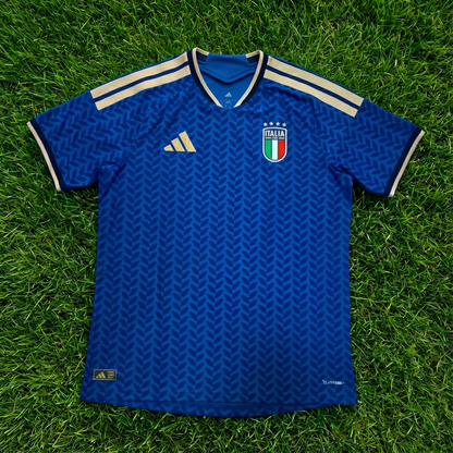 Italy 2025/26 Home Shirt