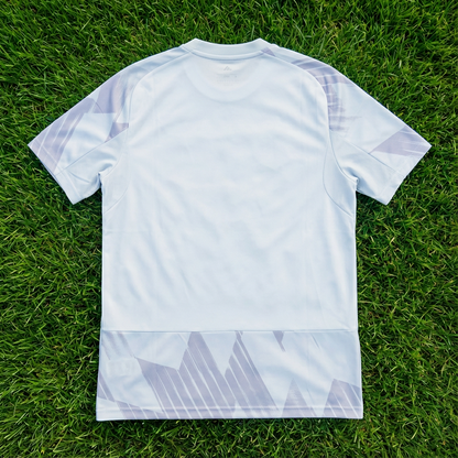 Manchester United 2025/26 Away Shirt