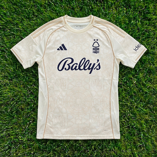 Nottingham Forest 2025/26 Away Kit
